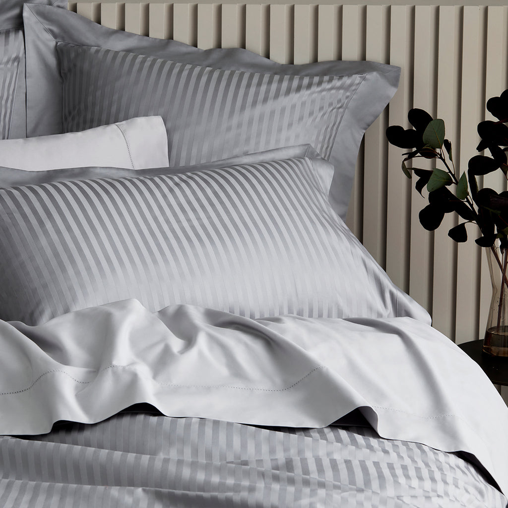 MILLENNIA 1200TC STORM TAILORED QUILT COVER Sheridan Malaysia