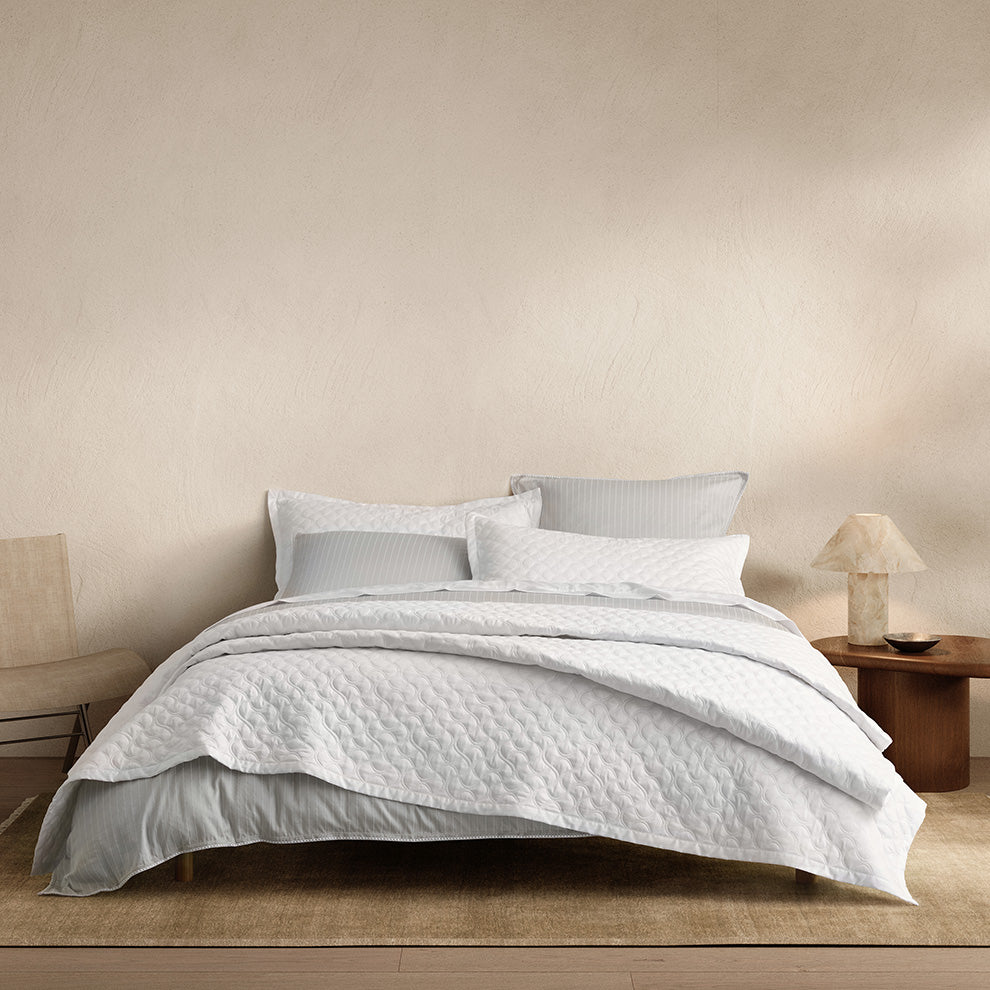 [NEW] MERIA COLLECTION WHITE BED COVER