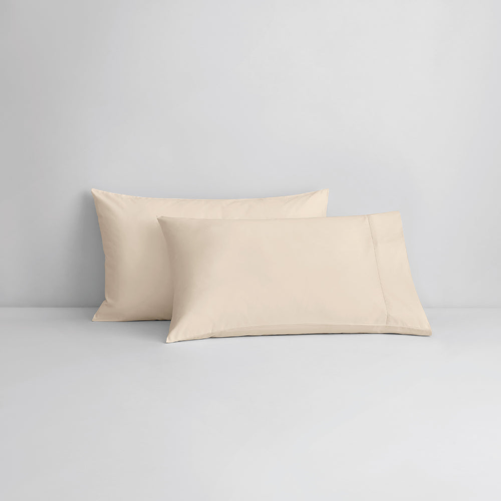 [NEW] HOTEL WEIGHT FITTED SHEET / PILLOWCASE CHAMPAGNE