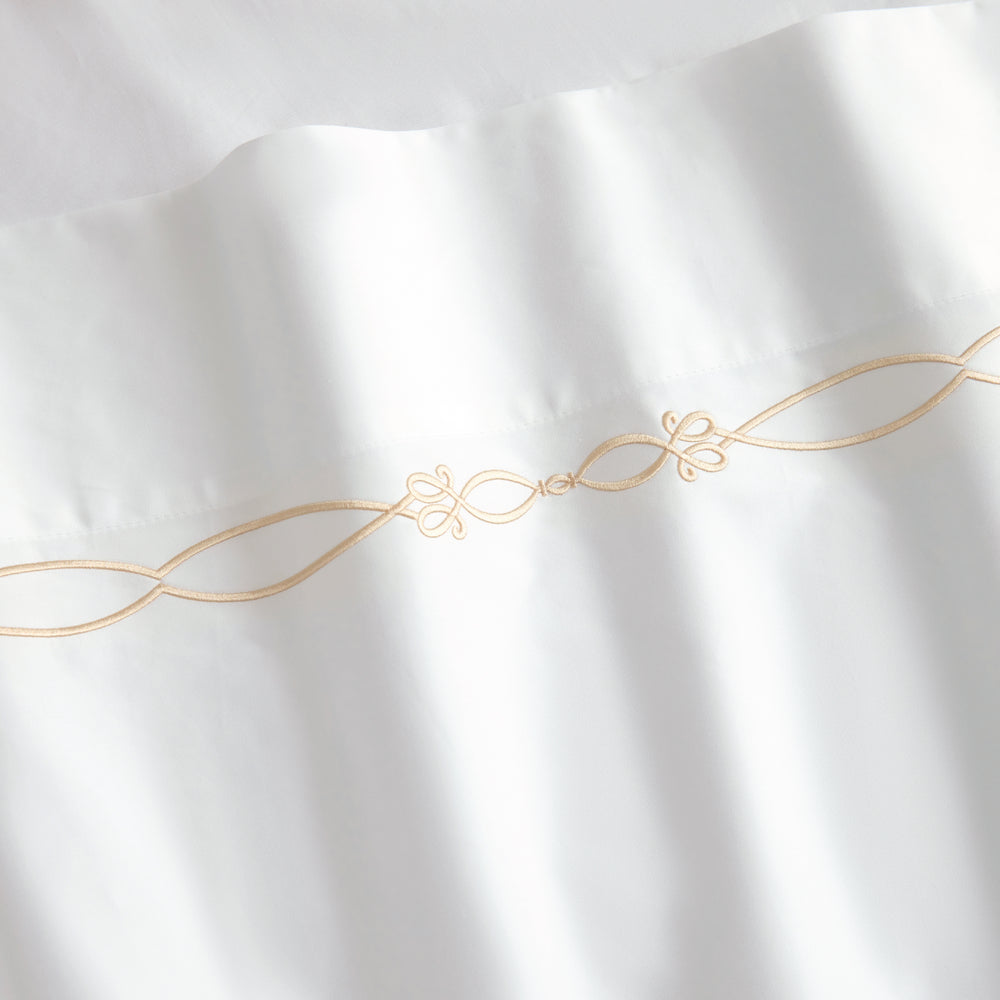 [NEW] PALAIS TRELLIS 1200TC WHITE/ALMOND QUILT COVER SET