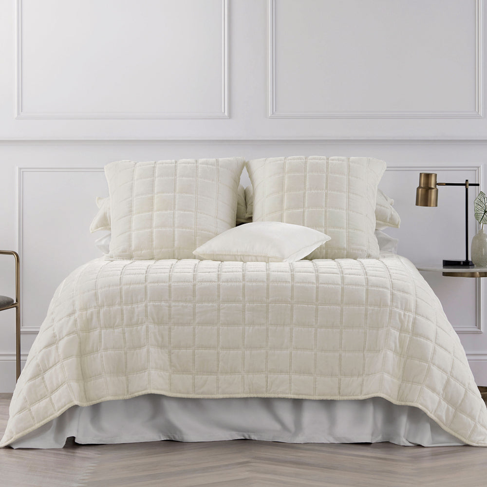 CANFIELD QUILTED BED COVER
