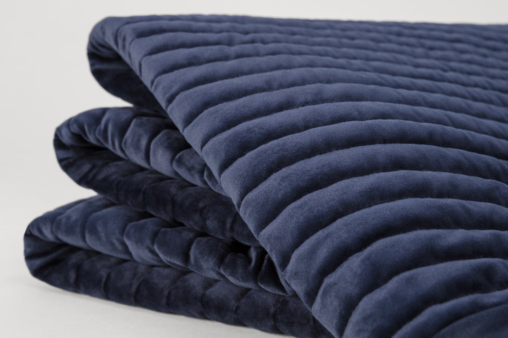 EASTDOWN QUILTED THROW