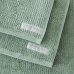LIVING TEXTURES TOWEL COLLECTION PEPPERMINT